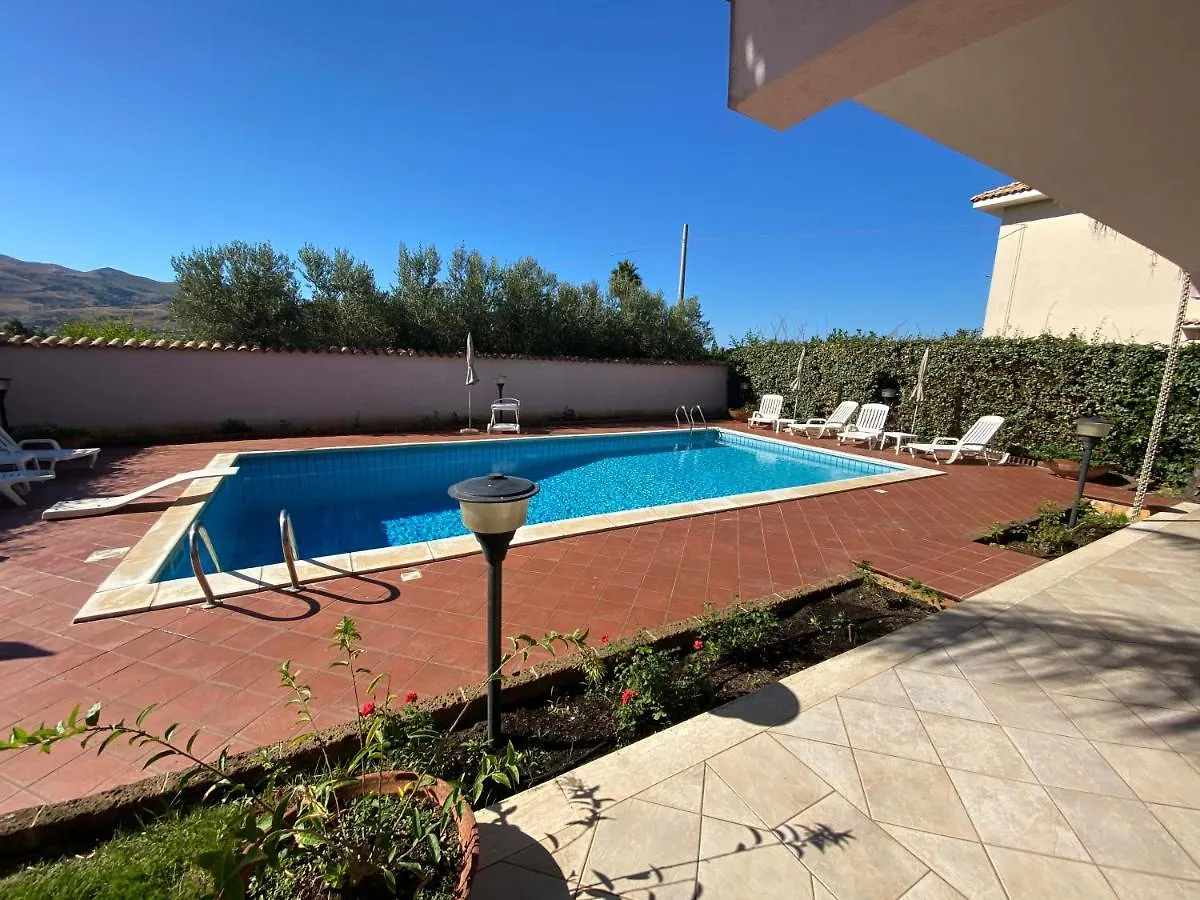 Villa Paloma Castellammare del Golfo 0*,  Italy
